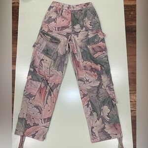 Maniere De Voir High Waisted Renaissance Camo Cargo Pants size 4